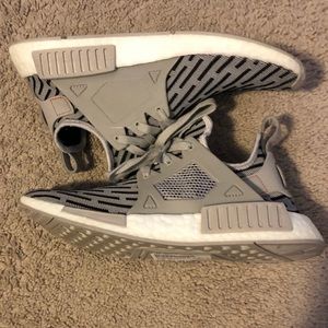 Men’s Adidas NMD XR1 “Zebra” sneakers size 10